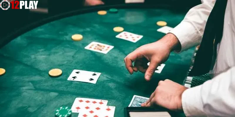 Kham-pha-the-gioi-song-bai-truc-tuyen-an-toan-tai-12PLAY Khám phá thế giới Sòng bài trực tuyến an toàn tại 12PLAY